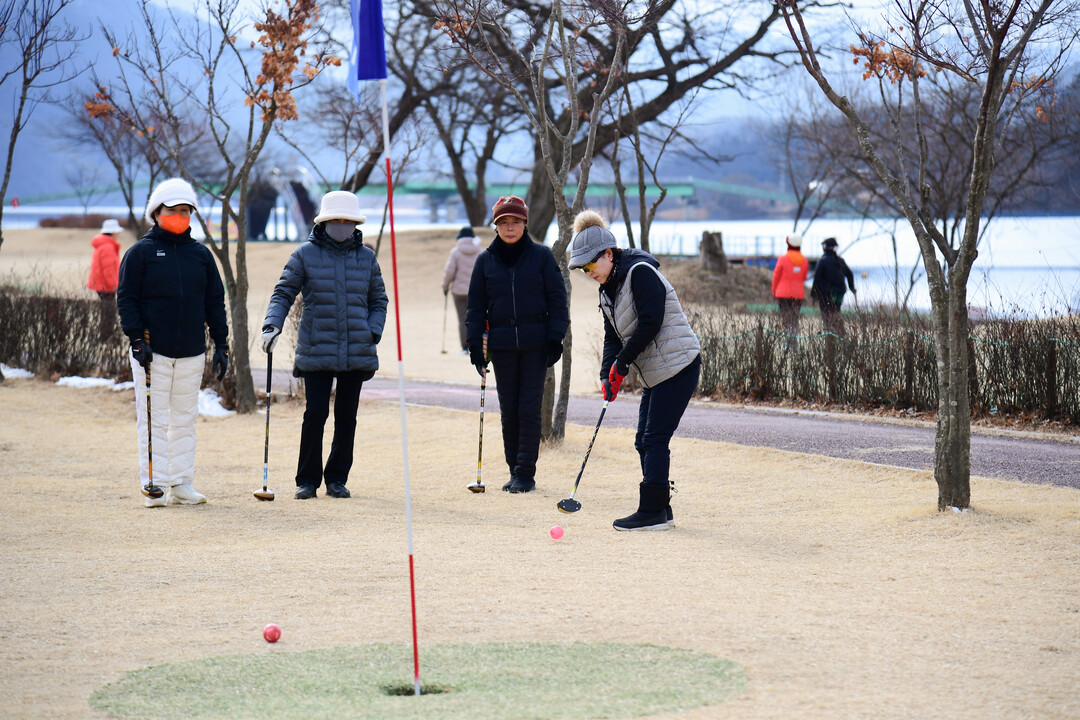 지난해 2월 열린 2024 시즌 오픈 전국파크골프대회