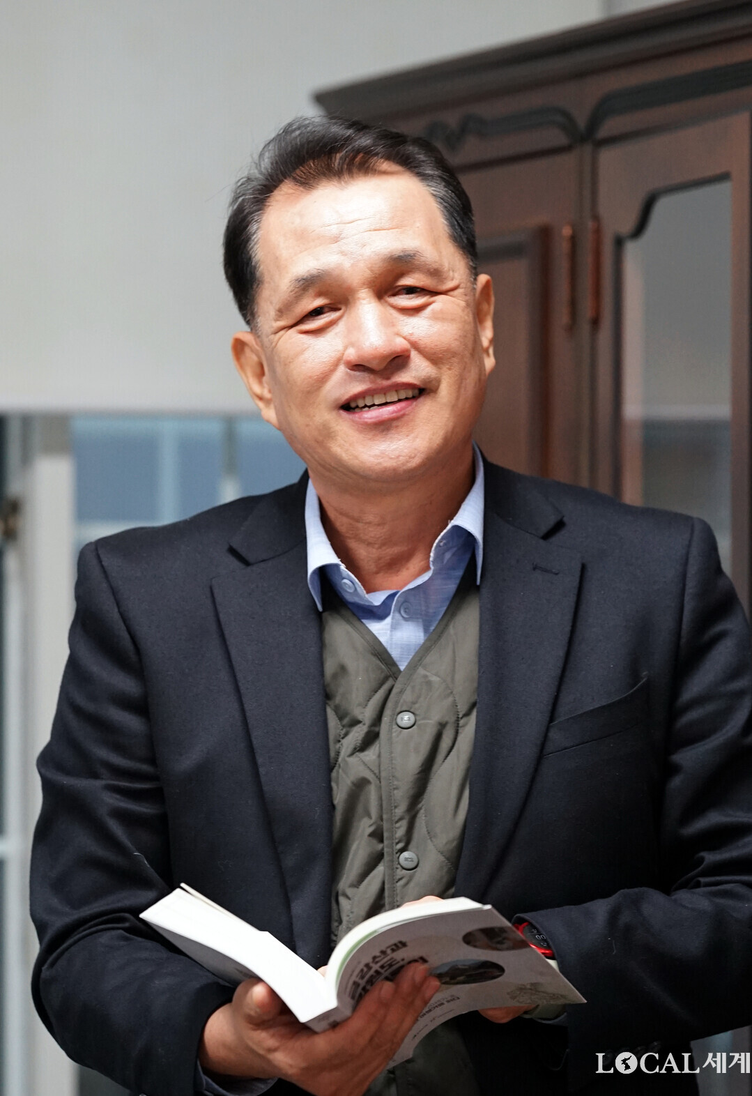 이한영 운영위원장