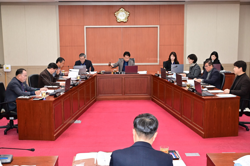제289회 화천군의회(임시회) 제1차 본회의가 열리고 있다.