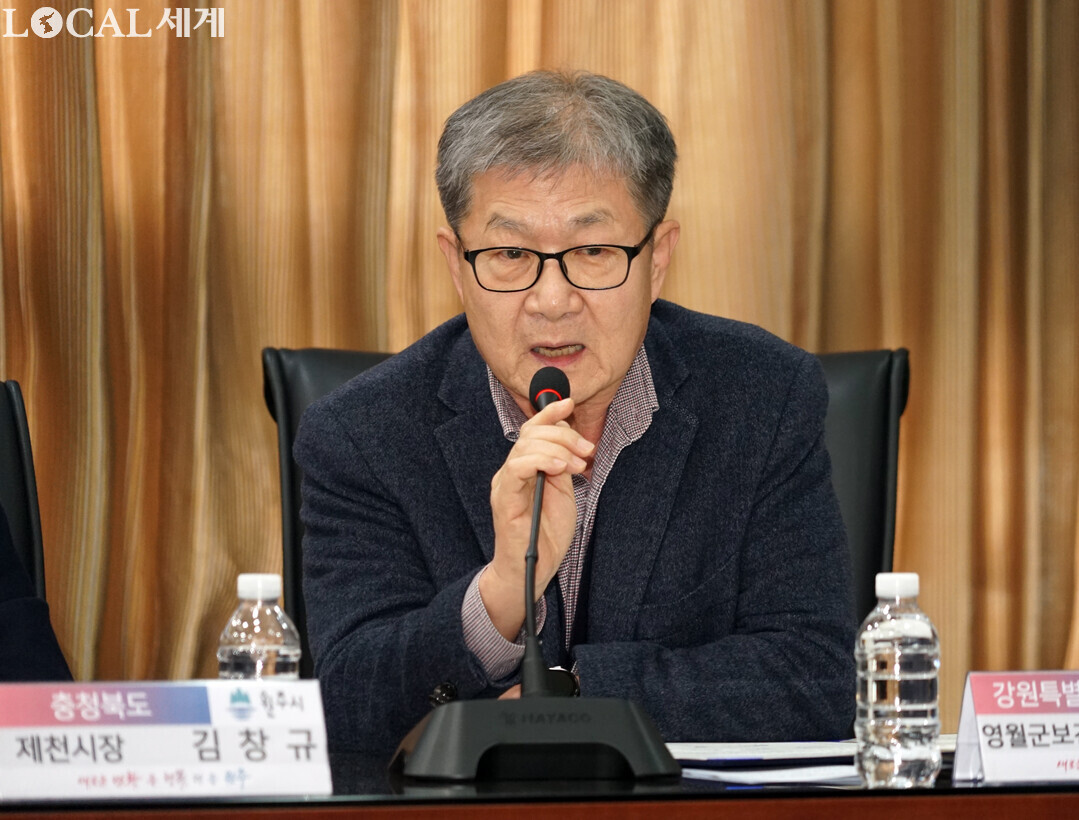 호희남 영월군 보건소장이 협약식에서 인사말을 하고 있다.