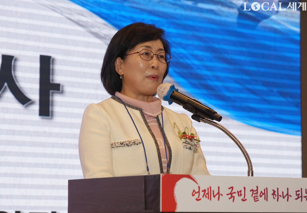 양숙희 도의원이 ‘제4주년 의용소방대의 날’기념식에서 축사하고 있다. 