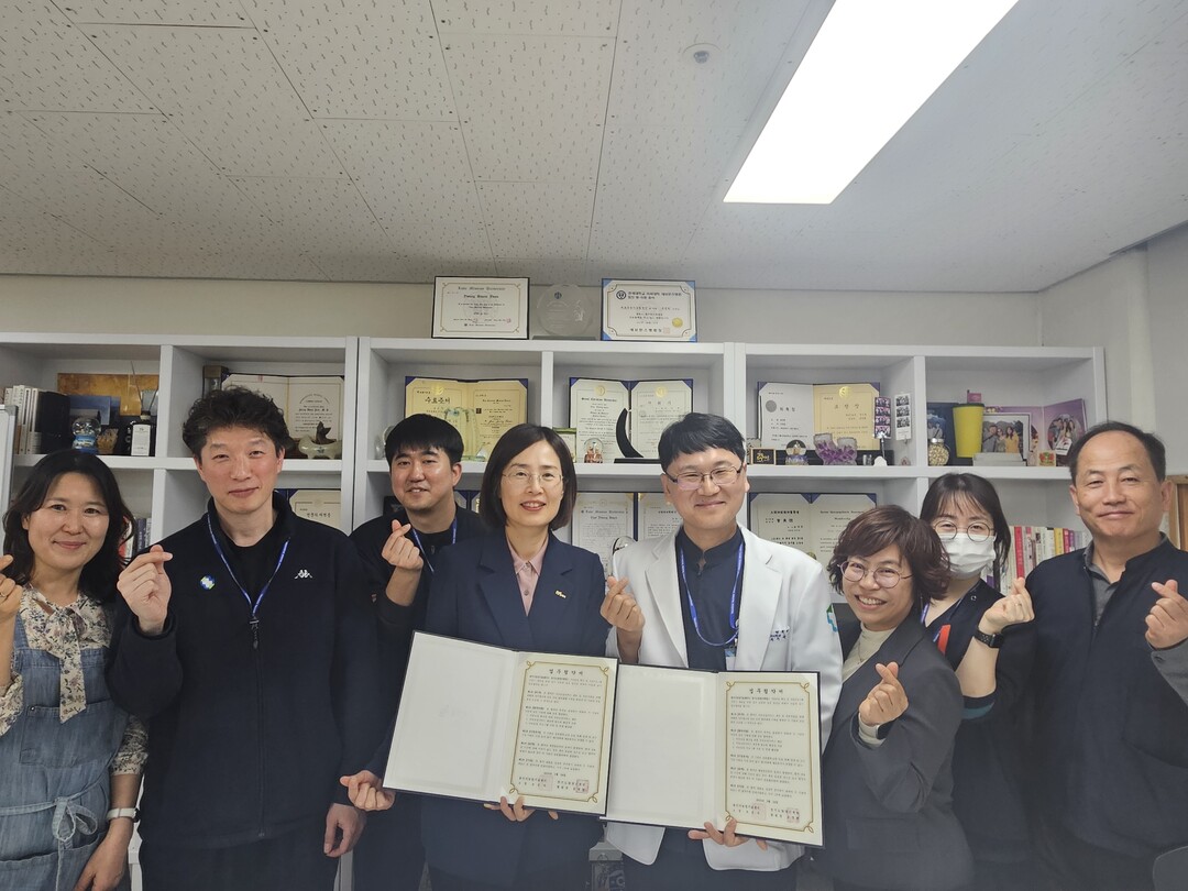용인시농업기술센터는 24일 경기도립정신병원과 업무협약을 체결했다. 용인시 제공