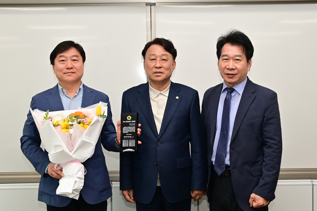 제251차 강원특별자치도 시군의회의장협의회 월례회에서 김동완 화천군의원이 