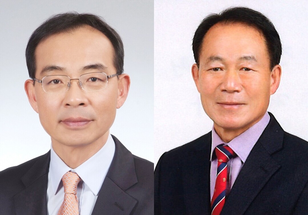 왼쪽부터 최재석 위원장, 최종수 위원장.