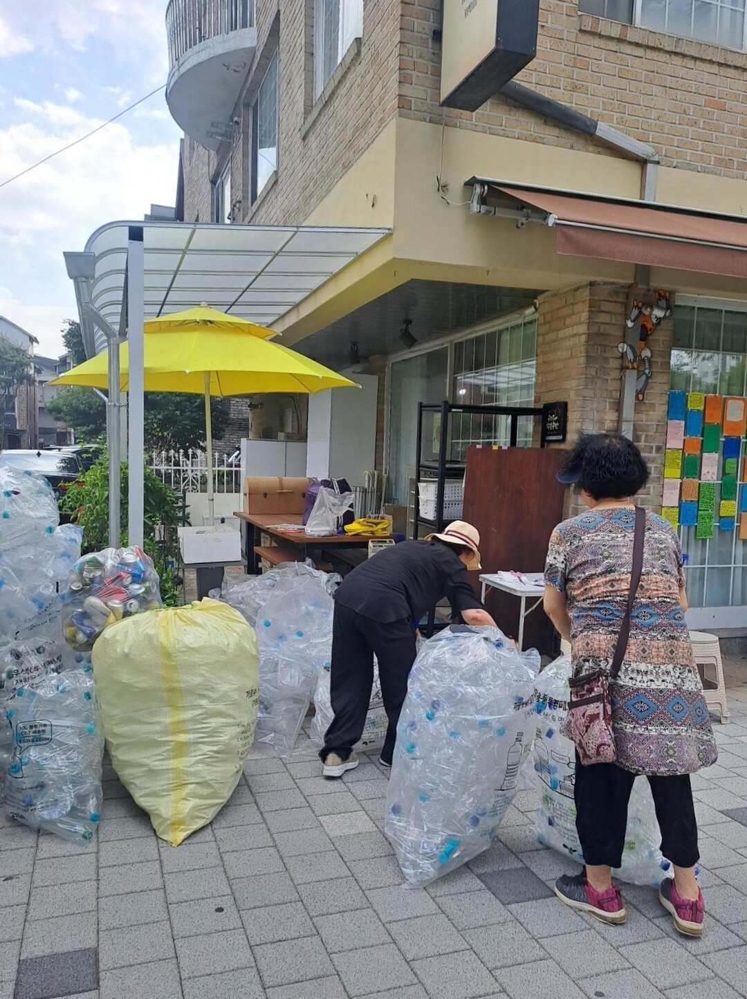 대화동 장촌초등학교에서 운영된 ‘고양 자원순환가게’