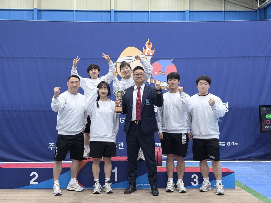 평택시청 직장운동경기부가 ‘제71회 경기도체육대회 2025 가평’에서 우수한 성적을 거두며 평택시 체육의 위상을 높였다.평택시 제공