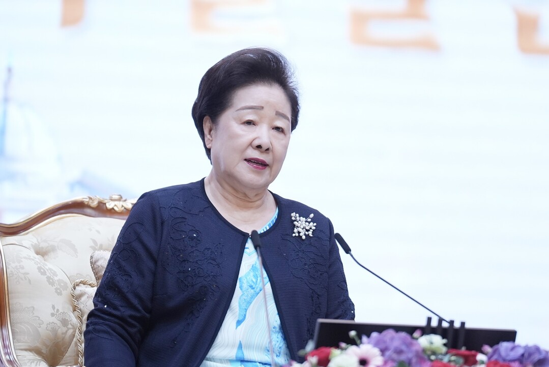 세계평화통일가정연합 전국 목회자 총회에서 특별말씀을 하는 한학자 총재. 가정연합 제공