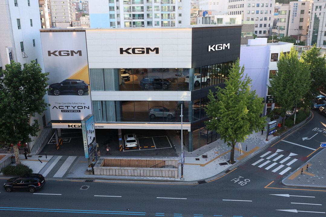 KGM 익스피리언스센터 부산 개관 전경. KGM 제공