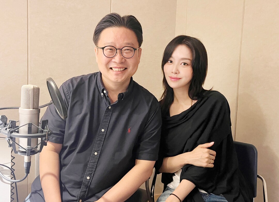 특별전 도슨트를 협업한 서경덕 교수와 배우 차주영