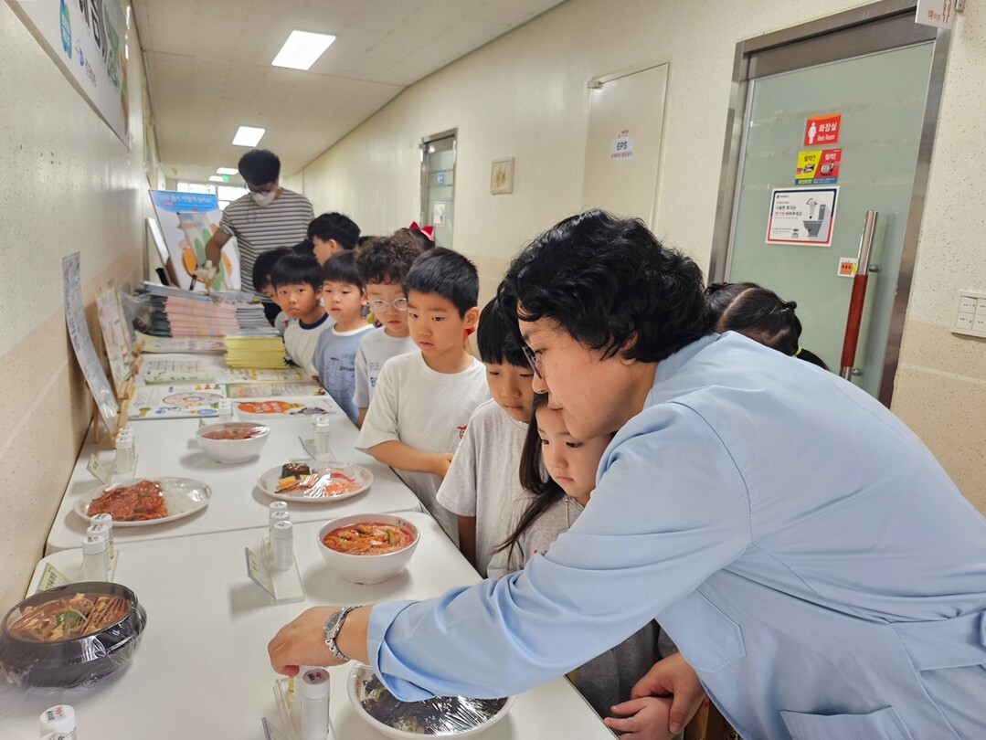 식생활교육. 경기도 제공