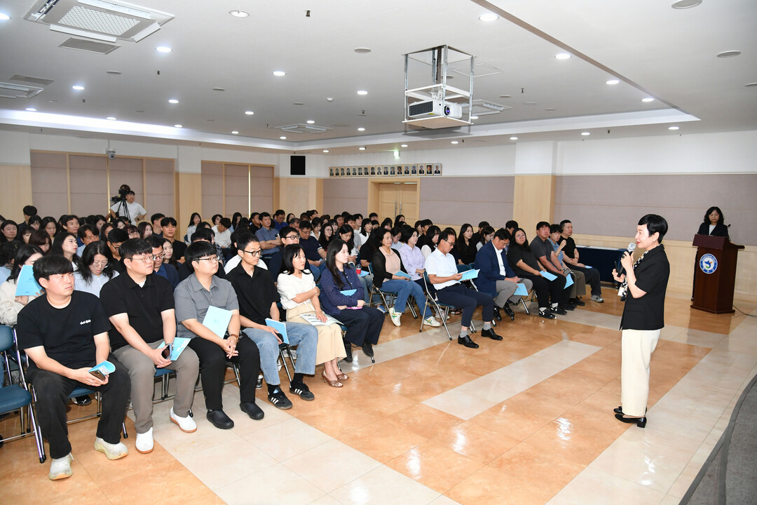 대한지방행정공제회(이사장:김장회)는 4일 화천군청을 방문해