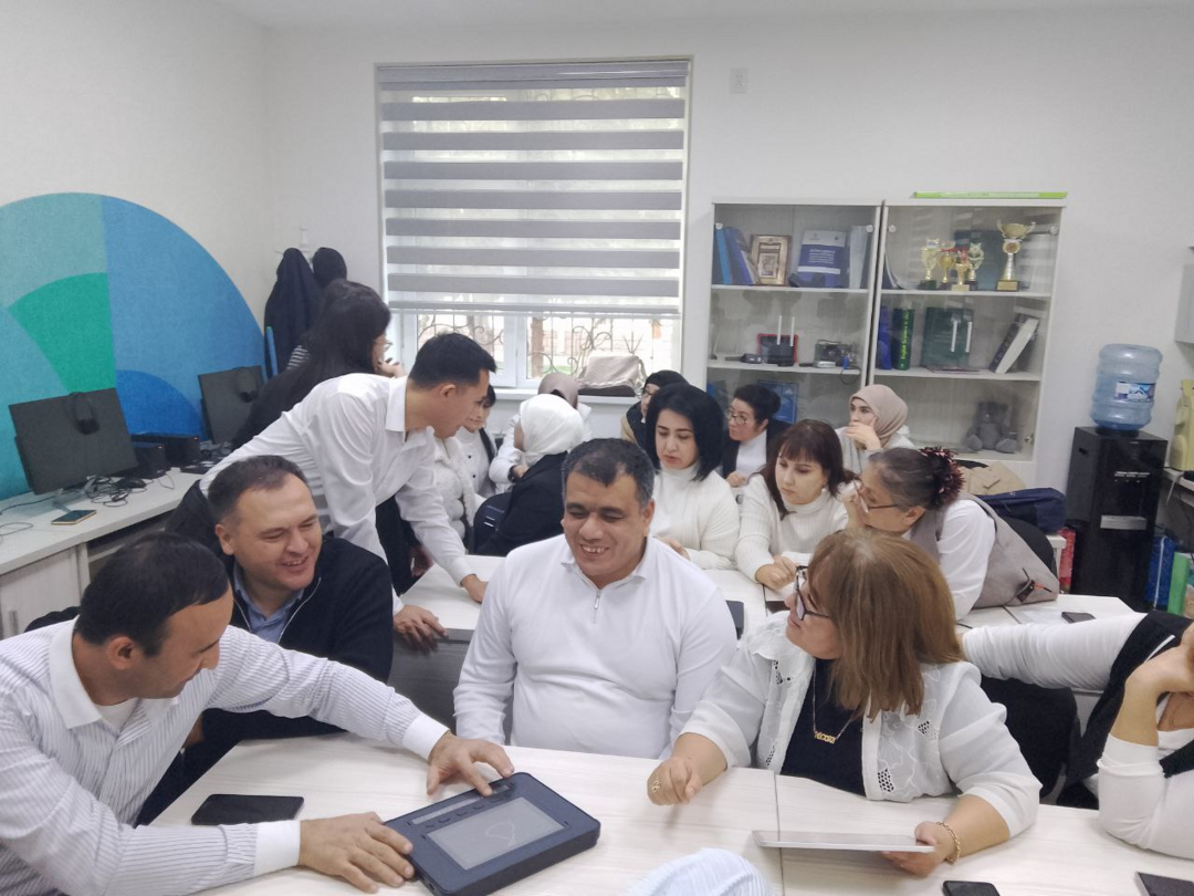 코이카 수출선도형 혁신제품 시각장애인 학습보조기기 현지실증 사진