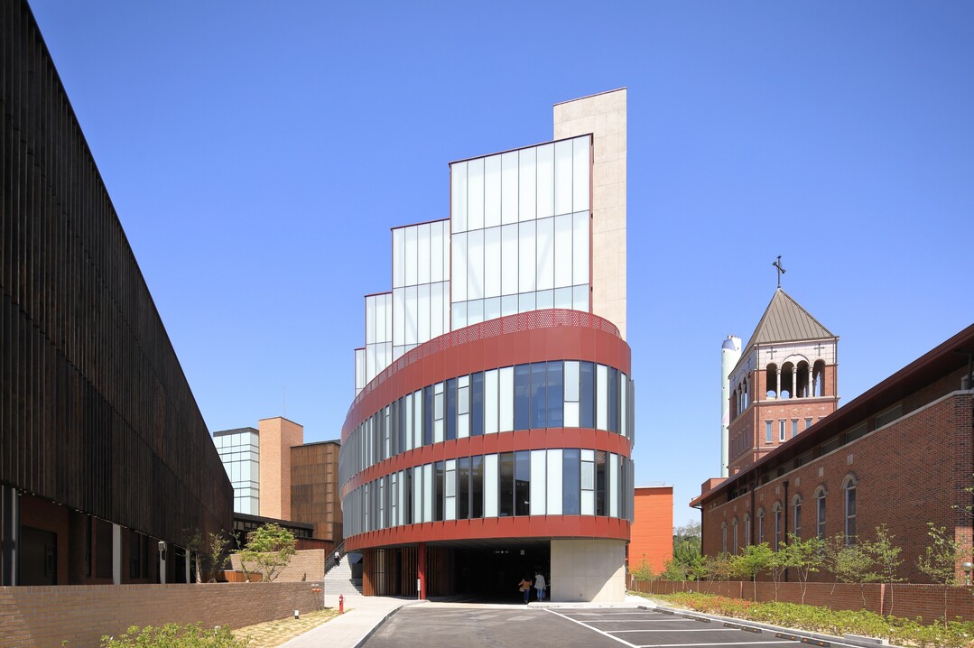 2025 수원디자인대상을 받은 다니엘열방학교 전경.