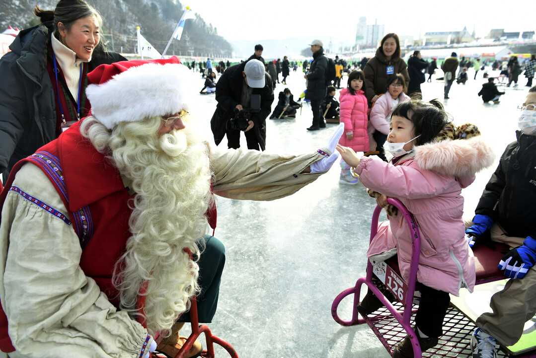 지난 1월 열린 2025 얼음나라 화천산천어축제