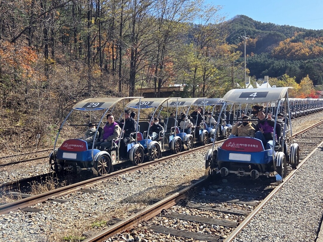 ESG추추파크로 떠나요_ 프로그램 진행 사진. 강원랜드 제공