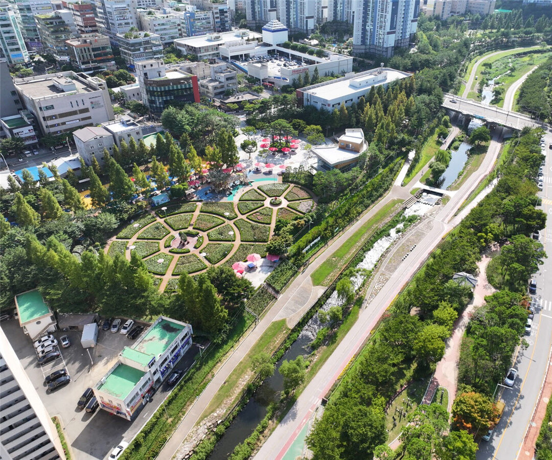 기장군 좌광천 지방정원 전경.  기장군 제공