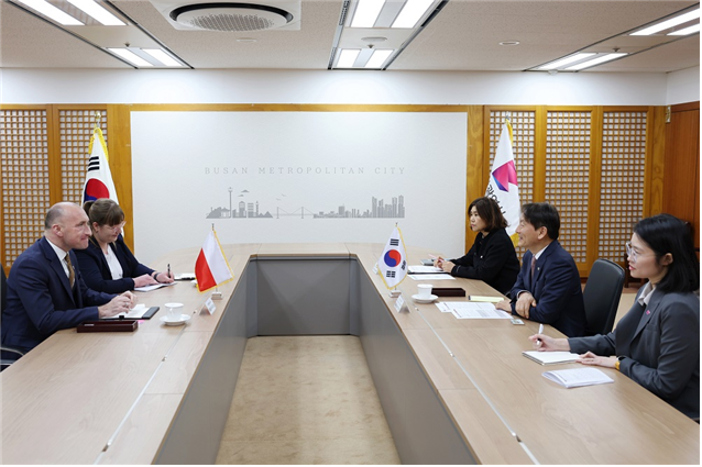 부산시, 주한폴란드대사 접견…도시 간...