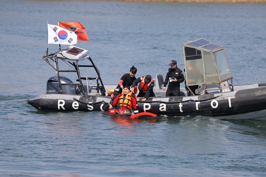 군산해경, 제1회 ‘해양재난구조대의 ...