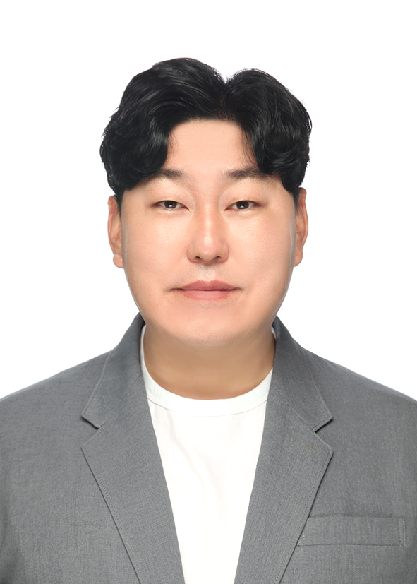 김철현 의원(국민의힘, 용당&middot;감만1&middot;2&middot;우암동)이 매니패스토 약속대상&rsquo;에서 좋은조례 분야 최우수상을 수상했다.의원 제공&nbsp;