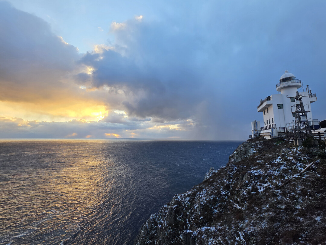 2026년 새해 첫 독도 일출 장면. 서경덕 교수팀 제공