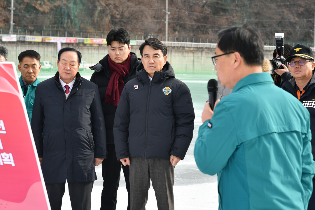  2026 화천산천어축제 강원특별자치도-화천군 합동 안전점검이 6일 축제장 일대에서 김진태 강원특별자치도지사, 한기호 국회의원, 안중기 화천부군수, 경찰 및 소방 관계자 등이 참석한 가운데 진행됐다.