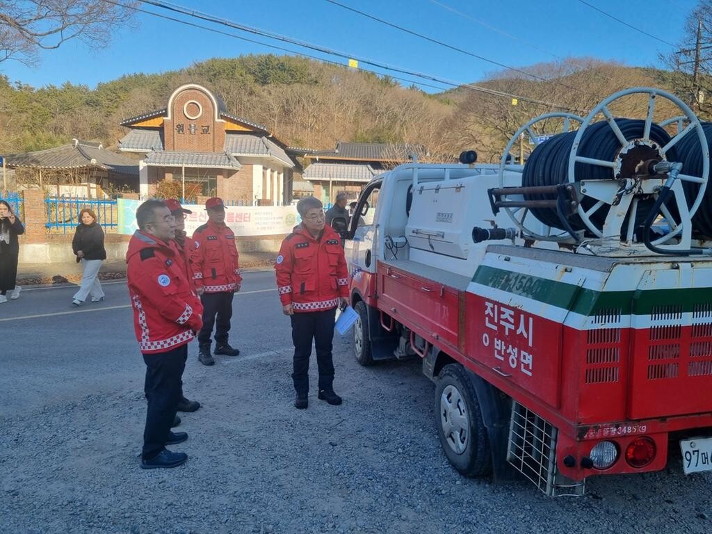 박일동 부시장 산불대응태세 현장점검 실시. 진주시 제공