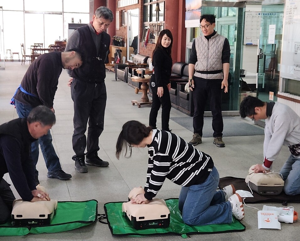 용인특례시 처인구가 지역내 공공체육시설 4곳에 자동심장충격기를 설치했다.