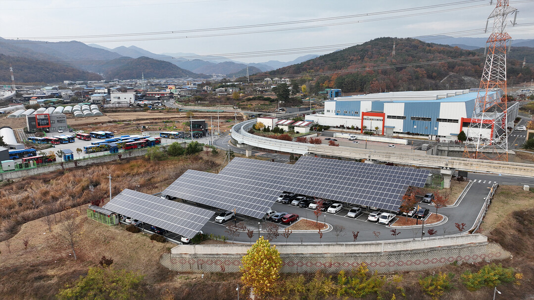 대구시민햇빛발전소 3,4호기(북구 대구도시철도칠곡차량기지)/ 대구시 제공