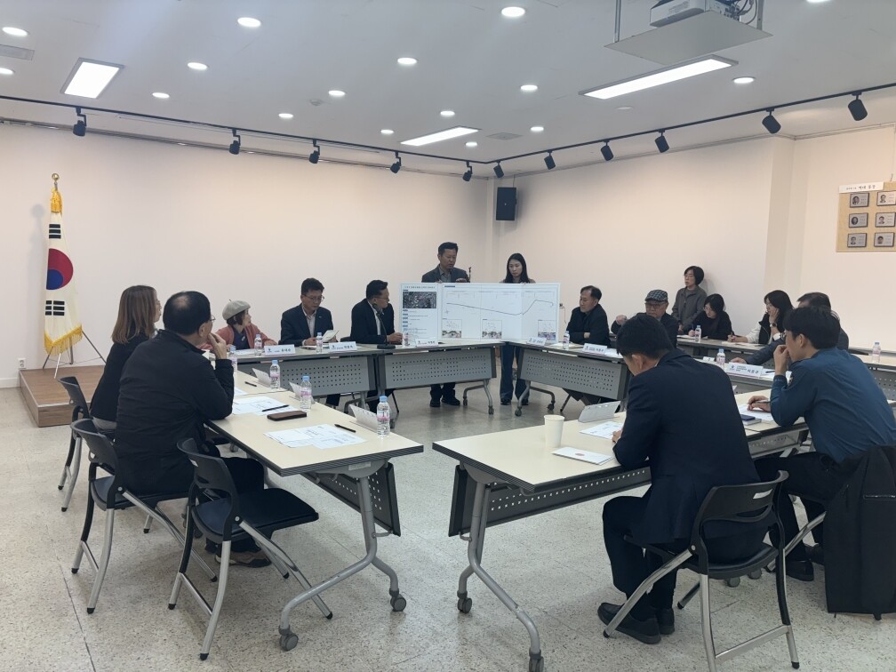 용인특례시 수지구는 11개 동 단체장회의를 진행했다.용인시 제공