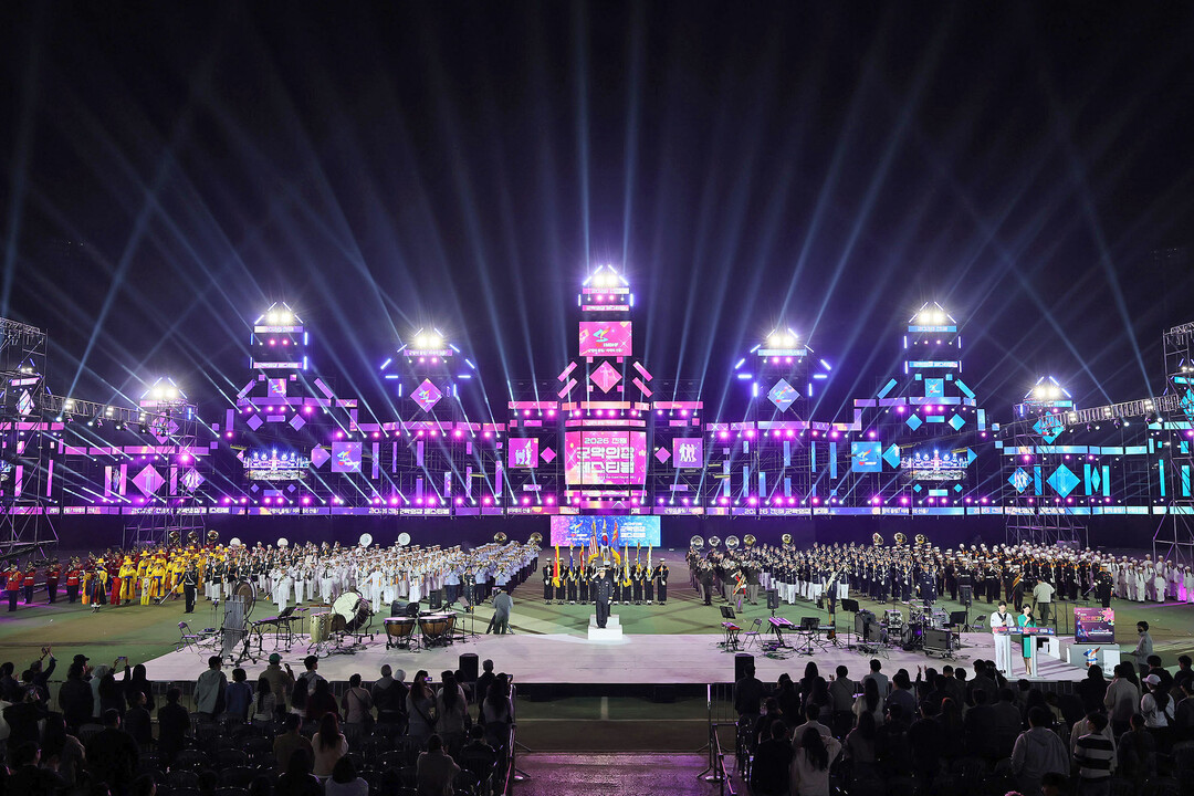 제64회 진해군항제, 호국정신과 선율...