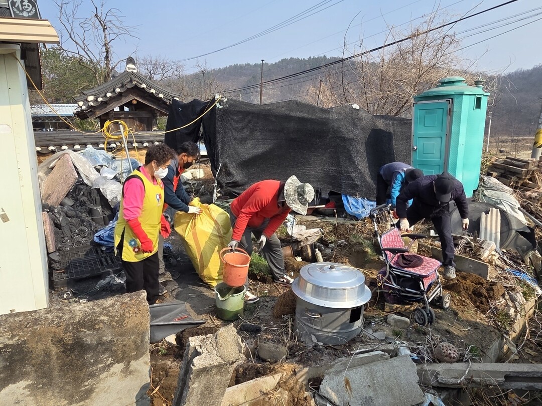 비안면지사협 주거환경 개선. 의성군 제공