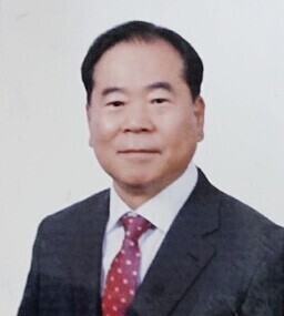 신재영 컬럼니스트