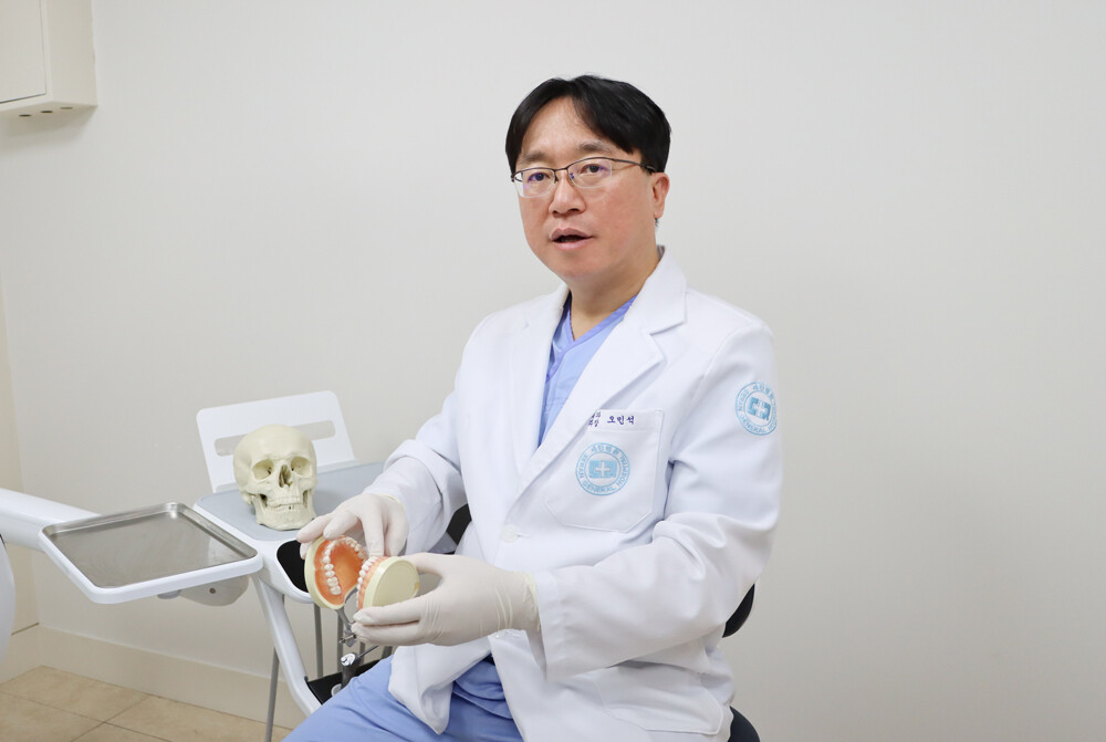 ‘구취를 부르는 잇몸질환’ 방치하면 ...