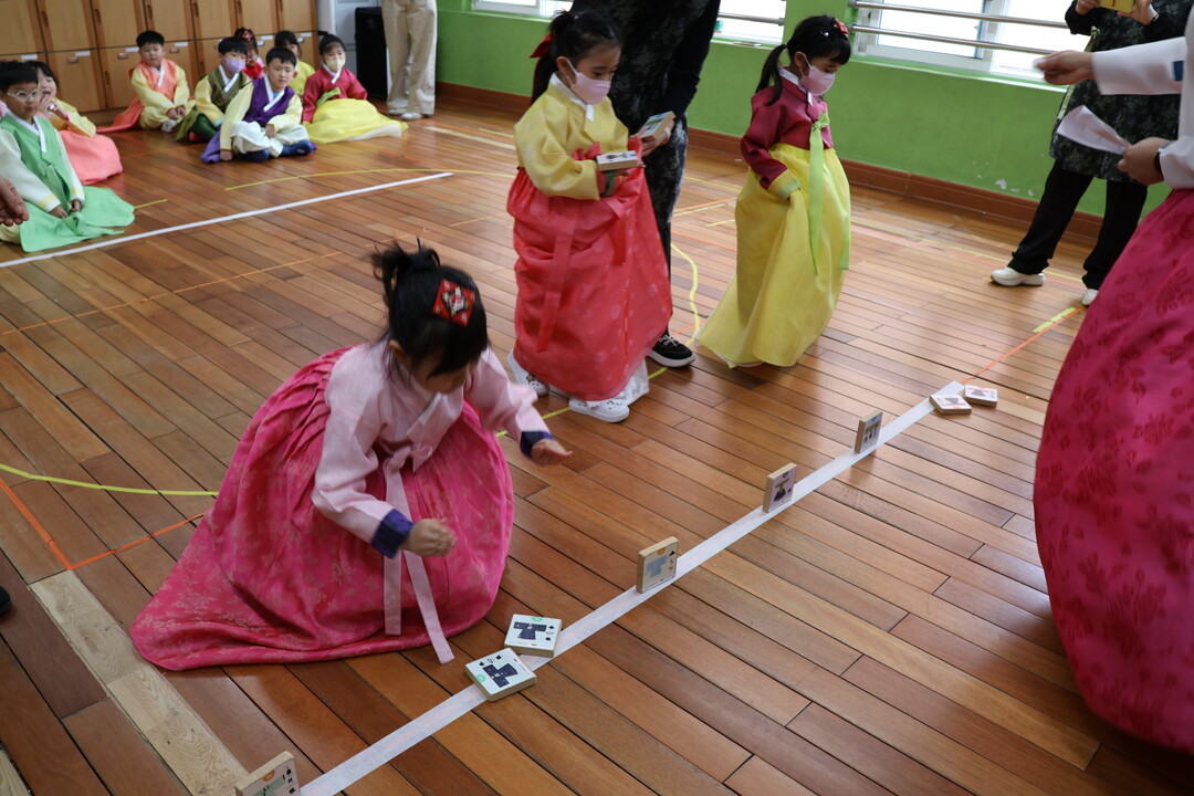 부산교육청, ‘찾아가는 한복문화교육’...