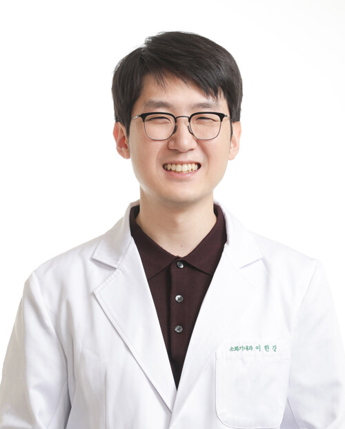 봄바람 휘날리며 날아든 꽃가루, 호흡기 건강 주의보!