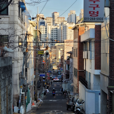 중구, 방산시장 등 5곳 공중케이블 정비… “도심 위 위험 걷어낸다”