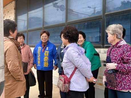김춘화 더불어민주당 군의원 후보가 3선 도전을 공식화