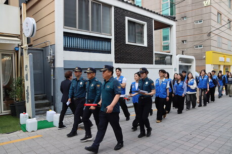부산남부경찰서, 봄 행락철 범죄예방 합동순찰 실시