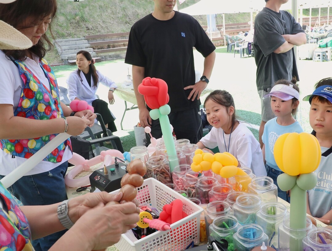 제2회 가족사랑의 날 대축제 행사 사진. 강원랜드 제공
