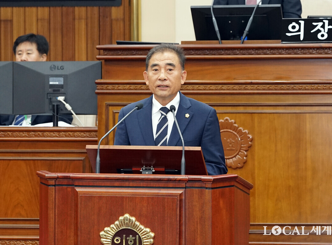 조성운 교육위원장