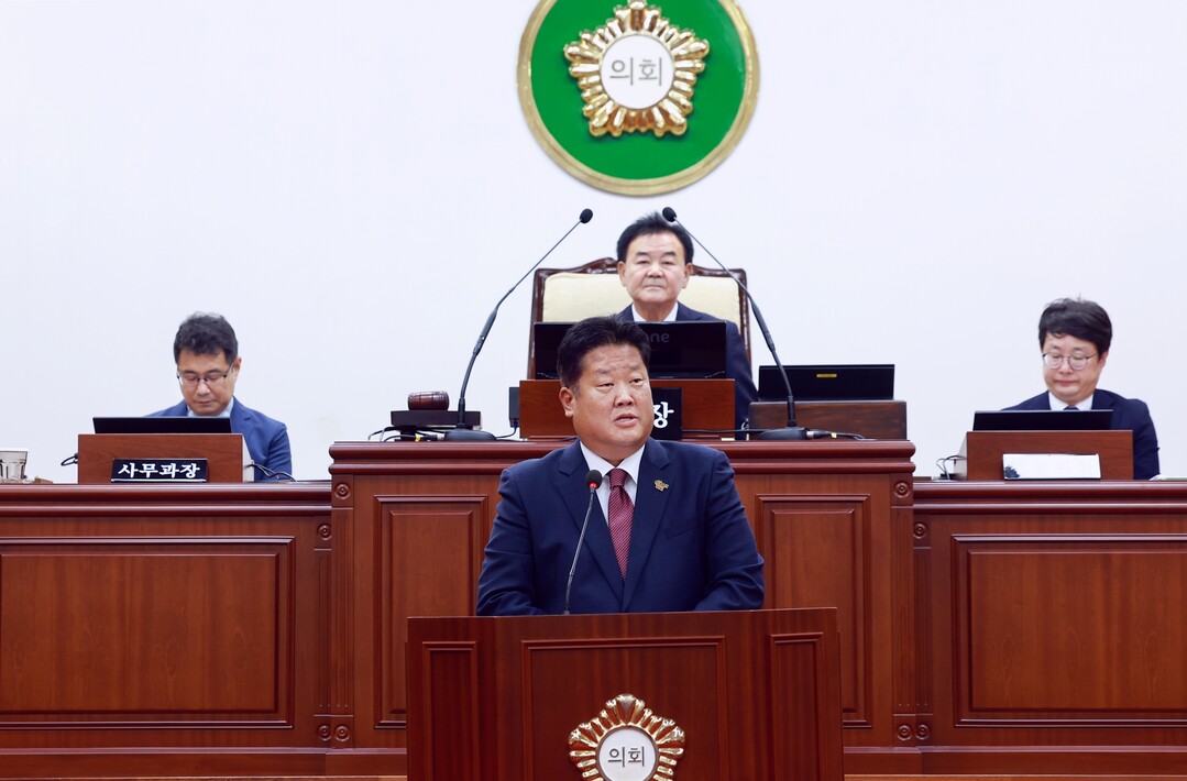 이상호 시장이 개원식에 참석해민선9기, 시의회와의 소통과 협치 강조.
