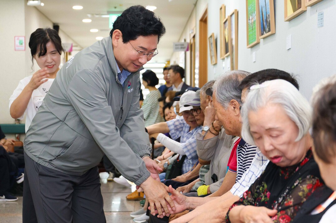 이상일 용인시장 “어르신 복지 확대”...