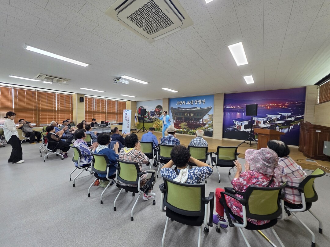 한국예총 경상북도연합회, 단밀면에서 산불지역 위로공연
