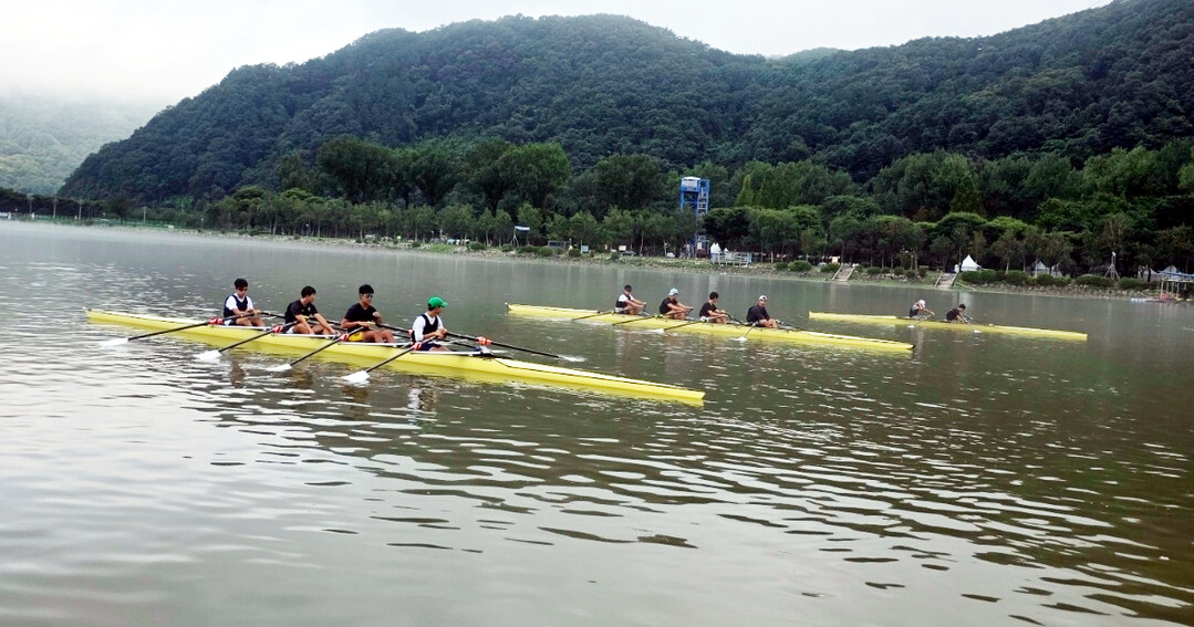 조정 청소년 국가대표팀 화천 전지훈련 모습. 화천군 제공