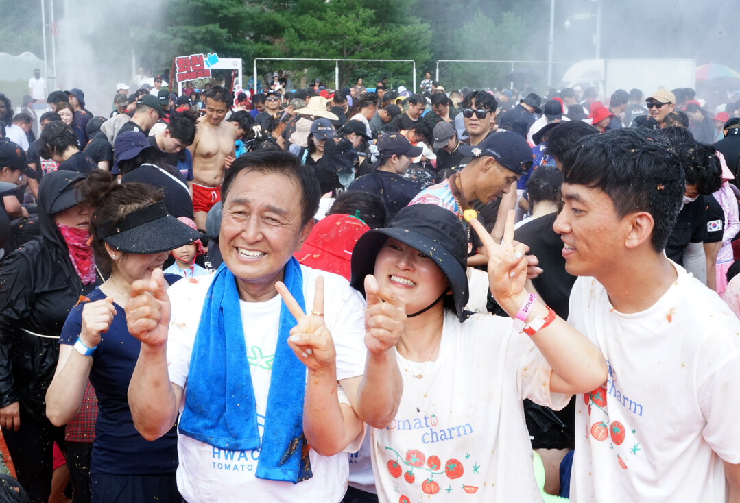 화천토마토축제 '황금반지를 찾아라'