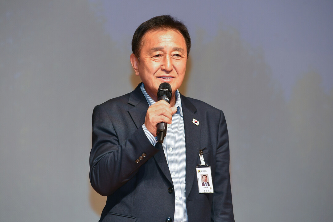 김세훈 군수가 2026년 화천군 반부패 청렴교육에 앞서 인사말을 하고 있다(화천군청 제공)