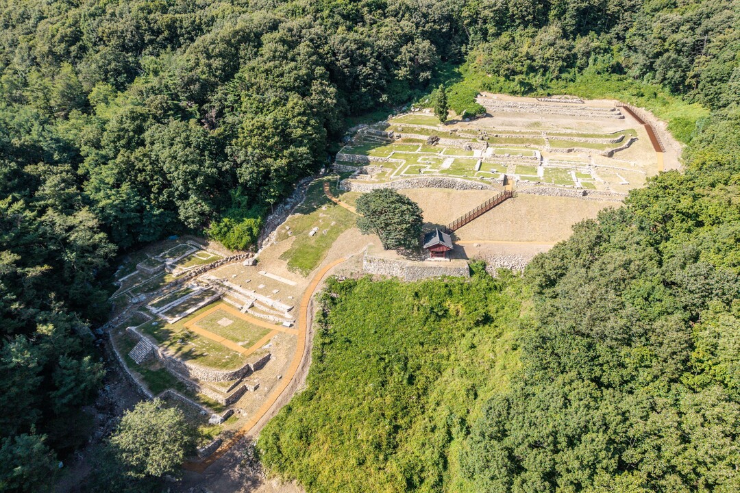 용인특례시는 서봉사지 발굴지 정비를 마쳤다. 사진은 서봉사지. 용인시 제공

